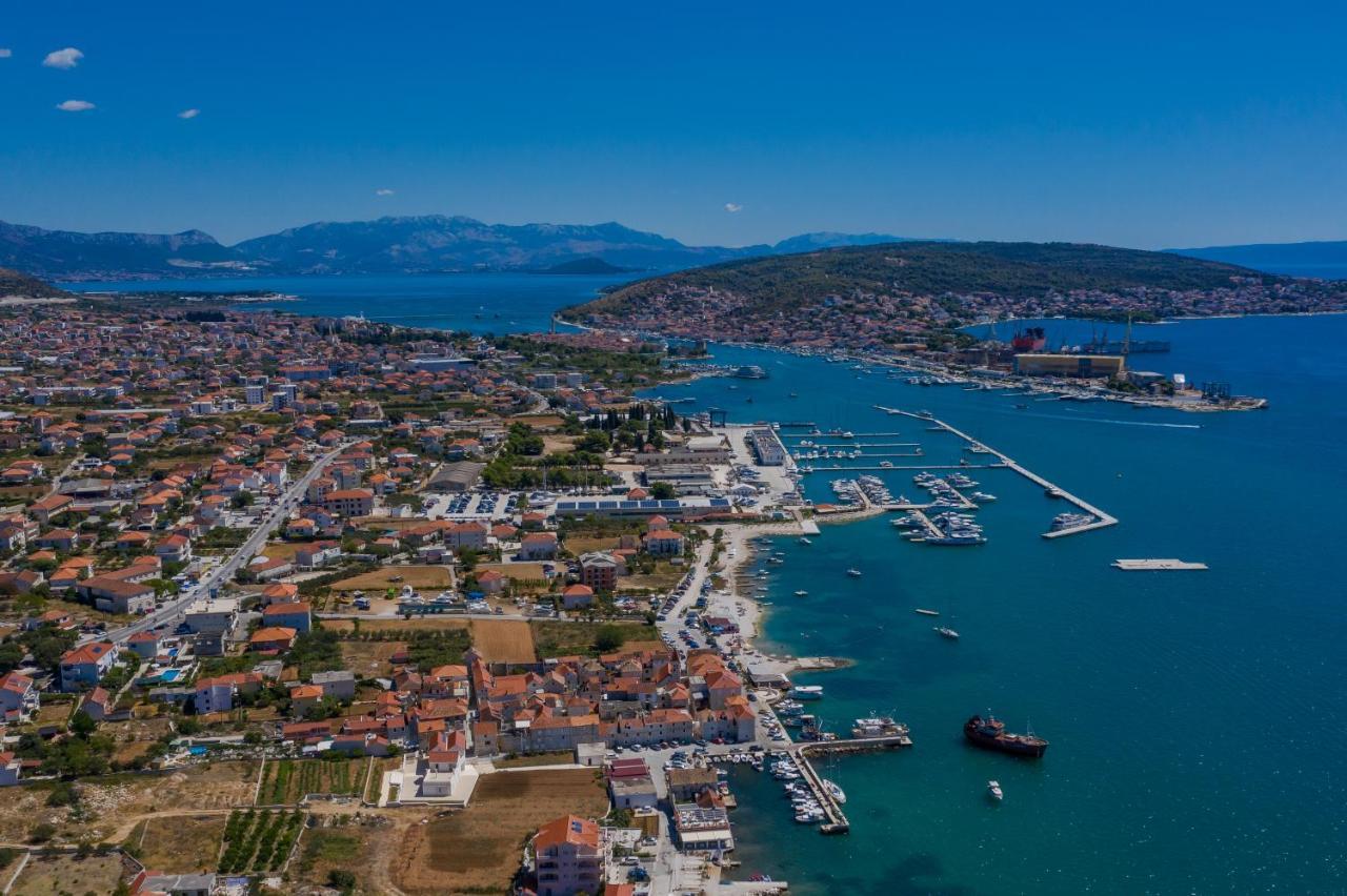 Mar Deluxe Apartments Trogir Exteriér fotografie